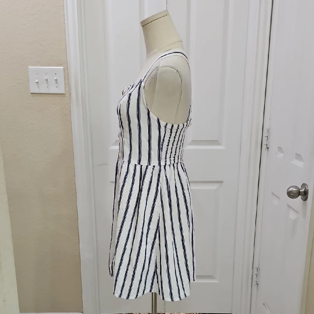 SO Juniors Sleeveless Crossback Striped Button Down Summer Dress Size Small - Picture 3 of 8